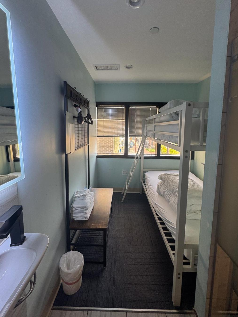 U Street Capsule Hostel Waszyngton Zewnętrze zdjęcie